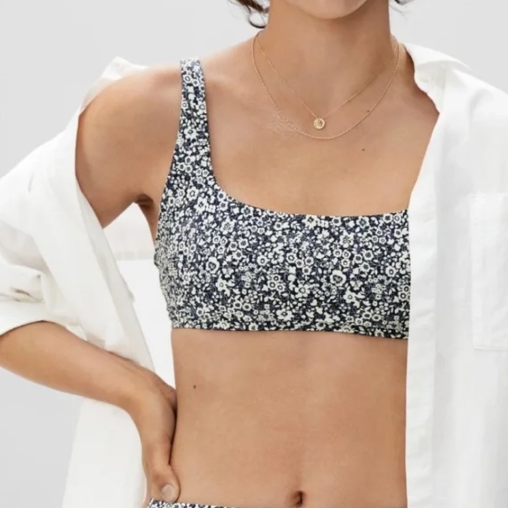 CCO ↓ Everlane Navy Floral Bikini Top Large